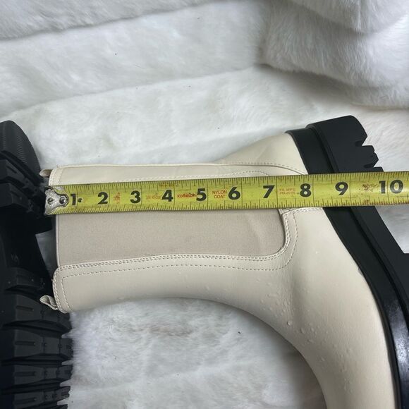 New with box Just Fab Candide Beige vegan leather beige platform boots size 8 - Picture 7 of 11